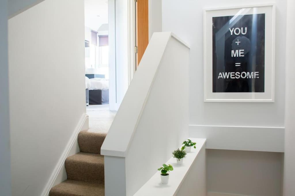 Edge14- Spacious, Stylish And Near The Beach! New Quay Exteriör bild